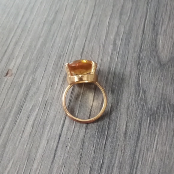 Ring - Picture 3 of 3